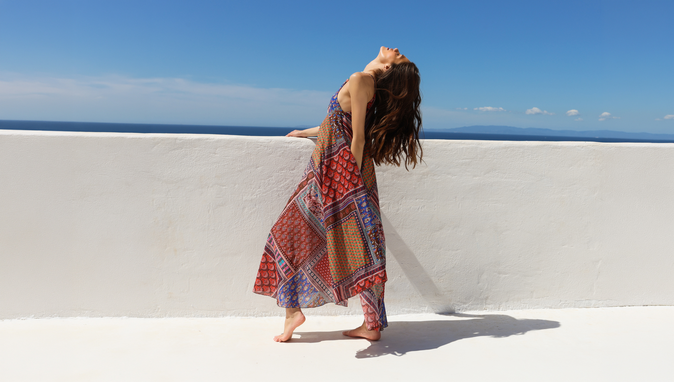 Feel the Light: 22 outfits για κάθε στιγμή του καλοκαιριού!
